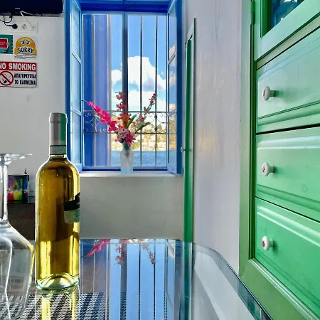 Seafront - Harbour View , Pitini 2 Apartament Simi