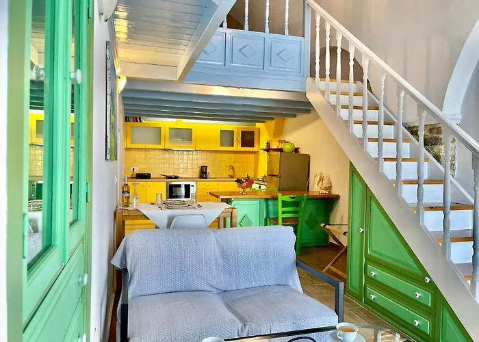 Seafront - Harbour View , Pitini 2 *