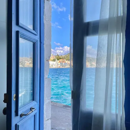 Seafront - Harbour View , Pitini 2 Apartman *