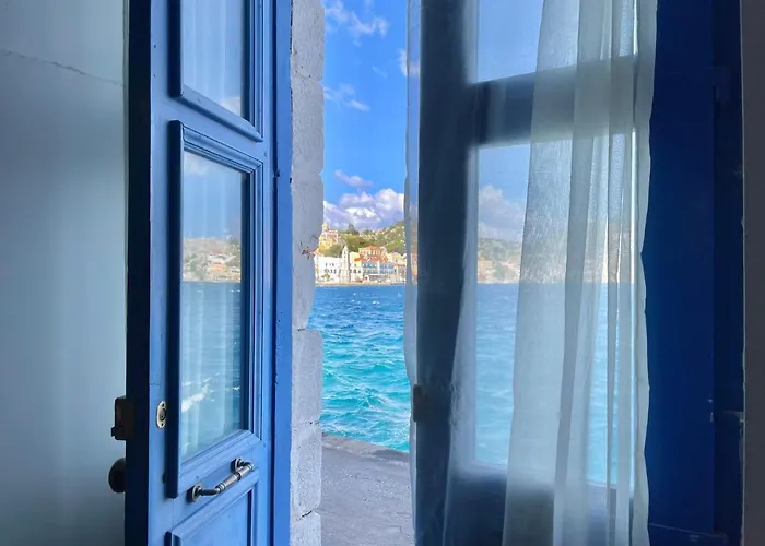 Seafront - Harbour View , Pitini 2 شقة *