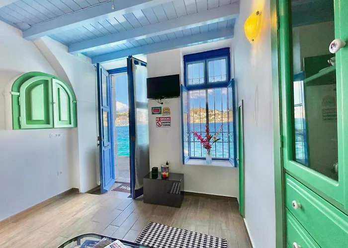 شقة Seafront - Harbour View , Pitini 2